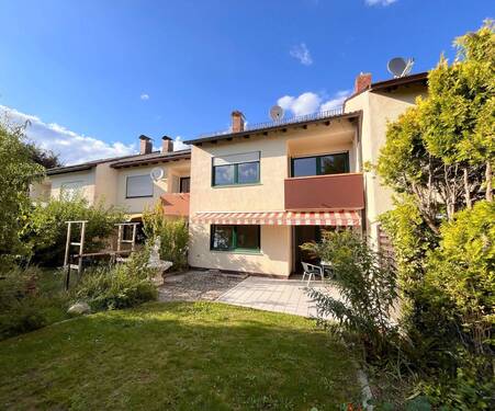 Ansicht - 4 Zimmer Reihenmittelhaus zum Kaufen in Lappersdorf