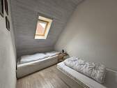 Schlafzimmer Obergeschoss Einzelbetten - 