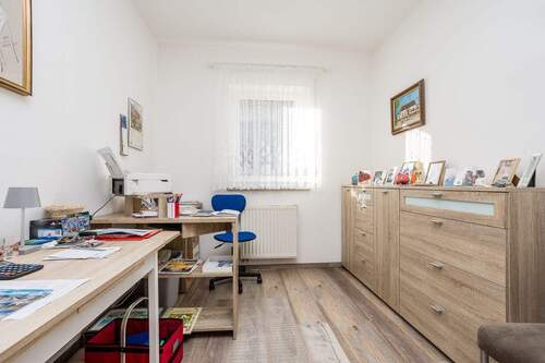 Arbeitszimmer - 