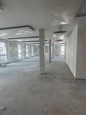 Büro-/Praxisräume - 