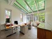 Büro 1 - 