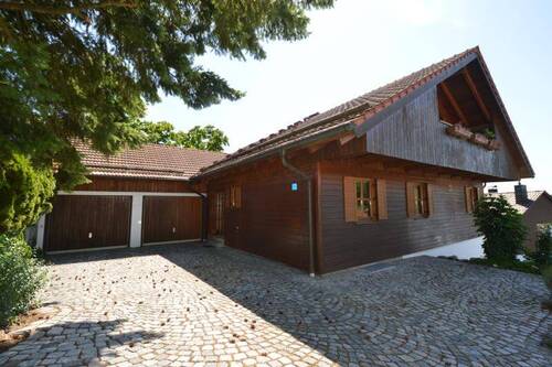 Ansicht - 6 Zimmer Einfamilienhaus in Lappersdorf