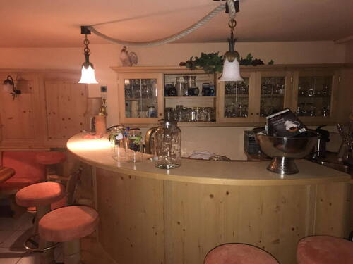 UG - Hausbar - 