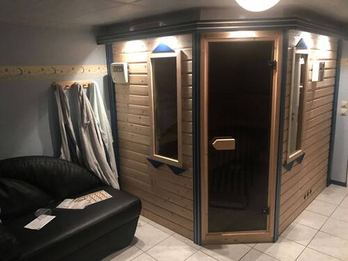 UG - Sauna - 