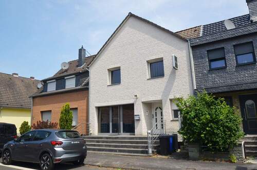 Außenansicht - 4 Zimmer Einfamilienhaus zum Kaufen in Wesseling