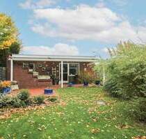 Exklusiver Bungalow mit herrlichem Weitblick und großzügigem Grundstück - Rhauderfehn Westrhauderfehn