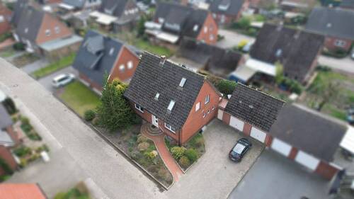 Luftbild 1 - 6 Zimmer Mehrfamilienhaus, Wohnhaus zum Kaufen in Salzbergen