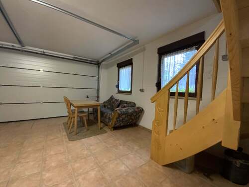 Vollholztreppe ins DG - 