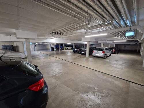 Stellplatz in Tiefgarage - 