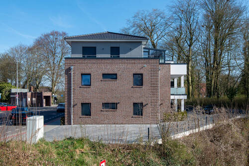 Hausansicht - Etagenwohnung mit 47,00 m&sup2; in Emden zur Miete