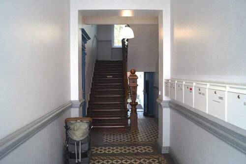 Hauseingang - Mehrfamilienhaus, Wohnhaus in Berlin Charlottenburg-Wilmersdorf