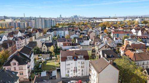 Ruhige Stadtrandlage in Mainnähe - Erdgeschosswohnung mit großem Garten in Frankfurt-Fechenheim - ideal für Eigennutzer & Anleger