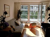 Wohnzimmer - 2 Zimmer Etagenwohnung zum Kaufen in Berlin
