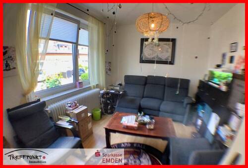 Wohnzimmer - 4 Zimmer Reihenendhaus in Emden
