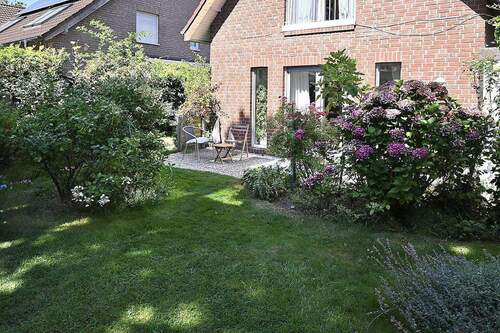Blick auf die Terrasse - 