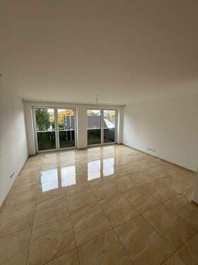 Wohnzimmer - 6 Zimmer Reihenmittelhaus in Hamburg