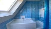 Bad mit Dusche - 