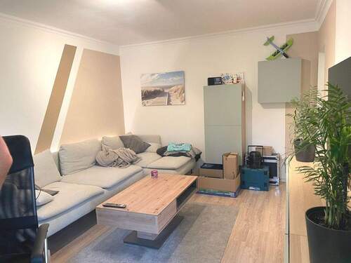 0a383d024-5464-45c3-9705-ab912c983145-1851263555.j - Schöne 2-Zimmer-Wohnung mit Balkon und EBK