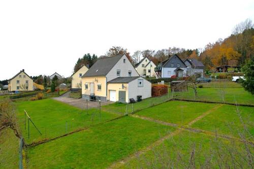 Feusdorf 7-2.JPG - Einfamilienhaus zum Kaufen in Feusdorf