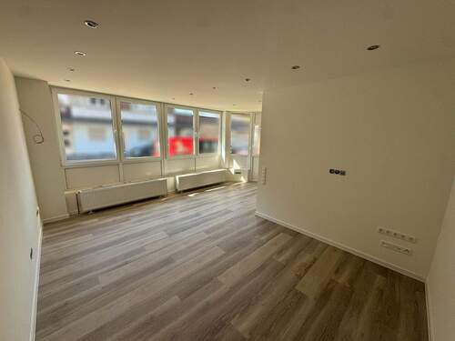 2 Wohnzimmer - 2 Zimmer Etagenwohnung zur Miete in Übach-Palenberg / Palenberg