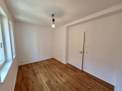 Erstes OG, Zimmer II - 