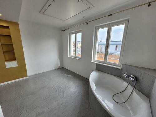 Drittes OG, Zimmer IV - 