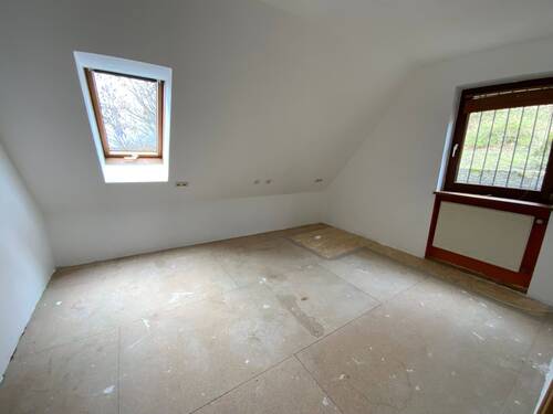 Zimmer - Wohnung DG - 