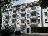 Außenansicht - Dreiraumwohnung mit Balkon und Aufzug