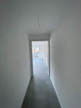 Flur - 4 Zimmer Etagenwohnung zum Kaufen in Aidlingen