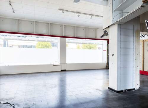  Ladenfläche - (KI generiert) - 