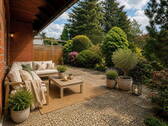 Gr. Terrasse- KI eingerichtet - 9 Zimmer Einfamilienhaus in Büchen