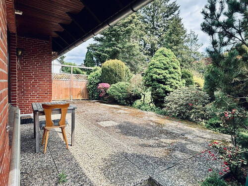 Große Terrasse - Einfamilienhaus mit 192,00 m&sup2; in Büchen zum Kaufen