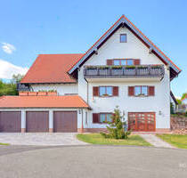 MG - Herrschaftliches Anwesen mit 3 Garagen, Garten und Weitblick - Olsbrücken