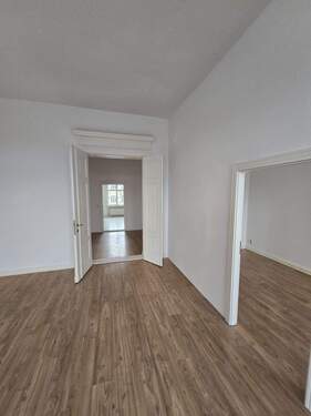 Ausschnitt-Zugang-kleines-Zimmer.jpeg - 