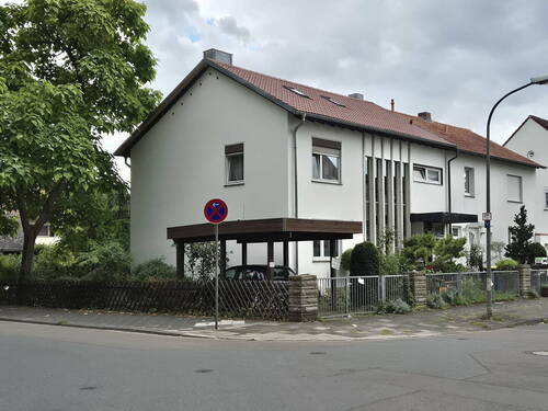 Hausansicht - Zwangsversteigerung 30.06.26 DHH Lu-Friesenheim Luitpoldstr. 111B