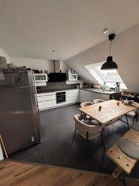 offener Küchenbereich - Etagenwohnung mit 97,00 m&sup2; in Oldenburg zum Kaufen