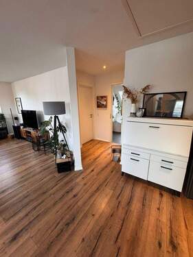 Zwischenflur zum Bad - 