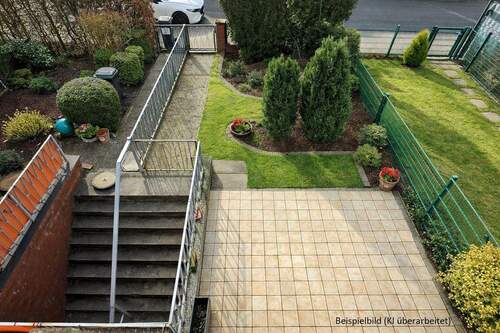  Garten (KI überarbeitet) - 