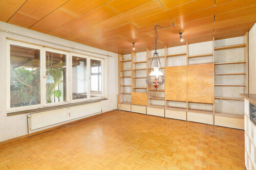 Wohnzimmer EG - 7 Zimmer Einfamilienhaus zum Kaufen in Hafenlohr