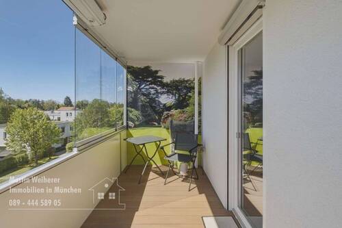 Balkon - 4 Zimmer Etagenwohnung zum Kaufen in Unterföhring