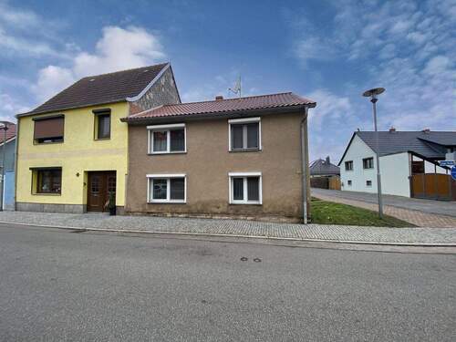 Straßenansicht - 5 Zimmer Einfamilienhaus zum Kaufen in An der Schmücke