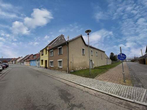 Seitenansicht - 5 Zimmer Einfamilienhaus in An der Schmücke