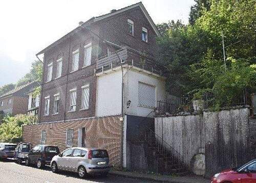 Ansicht - 9 Zimmer Mehrfamilienhaus, Wohnhaus zum Kaufen in Radevormwald
