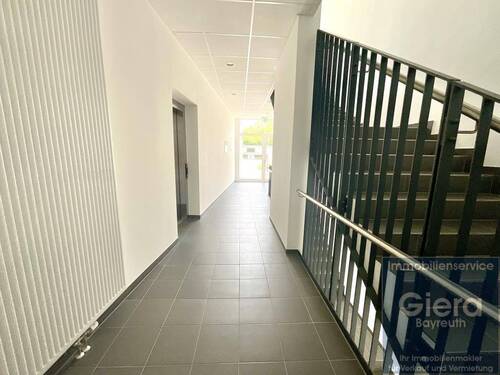 Treppenhaus Haupteingang - 