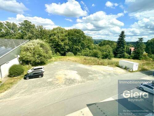 Parkplätze Rückseite - 