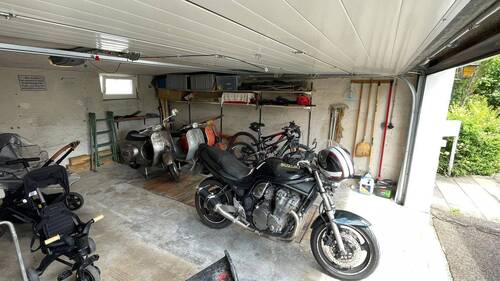Garage - 