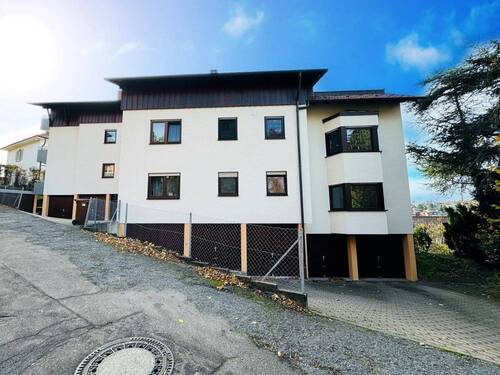 Hausansicht - 2 Zimmer Etagenwohnung zur Miete in Pforzheim