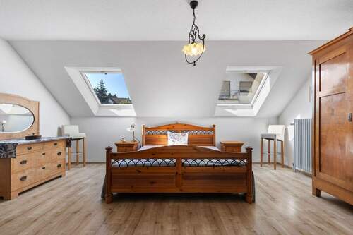 Schlafzimmer 1 - OG - Reihenmittelhaus mit 118,00 m&sup2; in Baden-Baden zum Kaufen