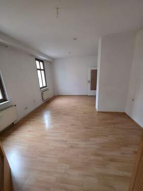 20250922_140600.jpg - Helle 2-Zimmer-Wohnung in Jena-Ost