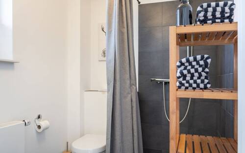 Gäste-WC im Erdgeschoss - 